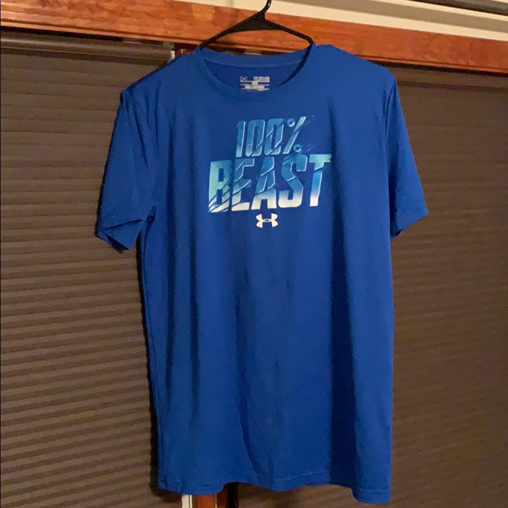 Under Armour T-shirt